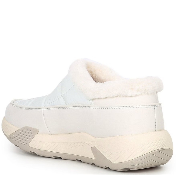 Spyder Women's White Leah Faux Fur Lined Waterproof Slip-On Casual Shoes Size - Picture 4 of 7